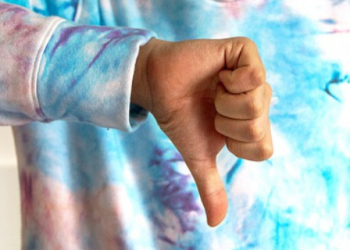 GIVING AND RESPONDING TO CRITICISM
