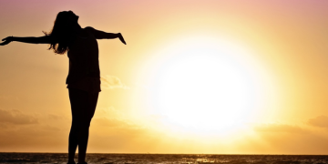 Unshaken: Standing Firm In God’s Promises Amidst Life’s Storms