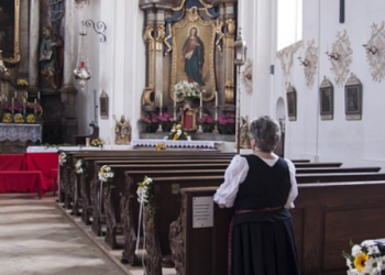 Dressed In Truth: Claiming Your Identity In Christ Every Day